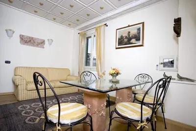 Image de Appartement, centre de Florence, air conditionné, Wi-Fi, terrasse et vue cathédrale