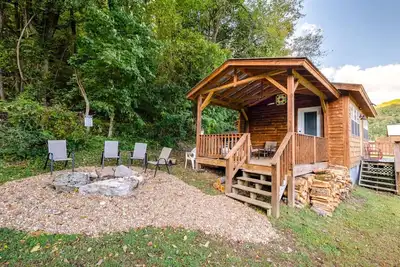 Cottage at the Creek ~ On S. Sylamore