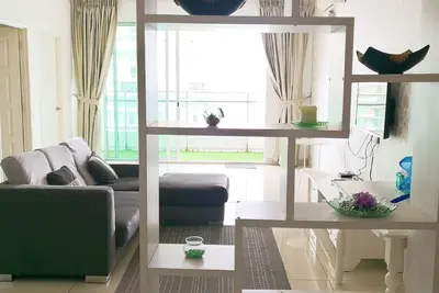 Image de Three Bedrooms Suite with Panoramic Seaview near Gurney Drive