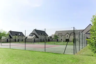 Image de Bel appartement dans une maison de vacances avec piscine, Wifi, Tv, terrasse, animaux admis, parking