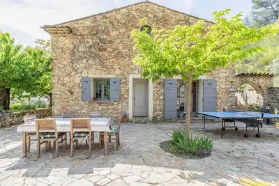 Image de Belle maison de vacances privée avec Wifi, piscine privée, Tv, animaux admis et parking