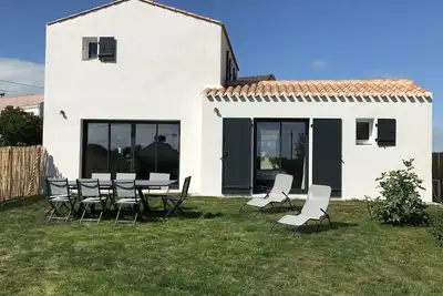Image de House 8 beds with direct access to Mardi Gras beach