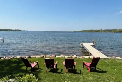 Image de Sturgeon Lake cabin with great views