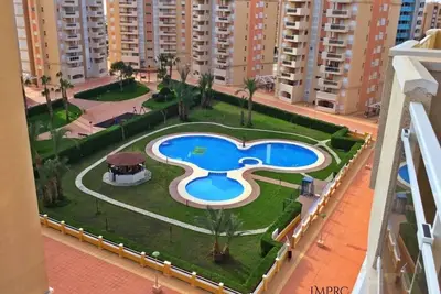 Image de Canal and Pool View.
