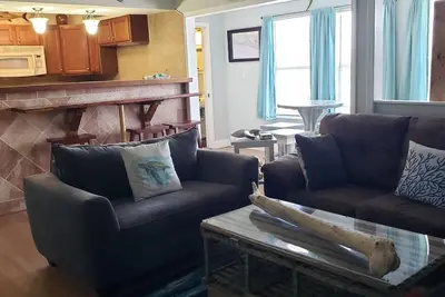 Image de Coastal Sands located @ Gulf Terrace Condos in Destin! Sleeps 6 ~ 1br & 1-1/2 Ba