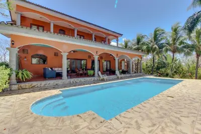 Oceanview Villa w\/ private pool, beachside access in Rancho Santana!