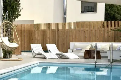Image de Villa En Skiathos Ville Avec Jardin Et Jacuzzi EXTÉRIEUR