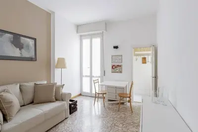 Image de Nice one bedroom apartment with balcony in the lively Dergano area.
