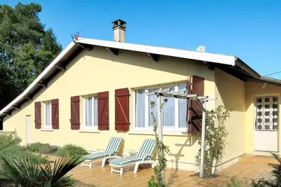 Image de Belle maison de vacances privée avec Wifi, Tv, terrasse, animaux admis et parking