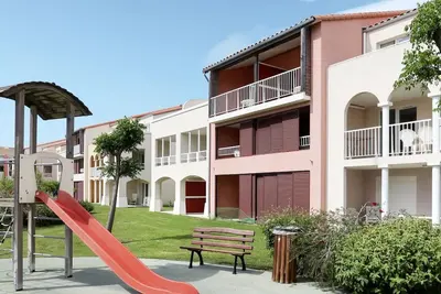 Image de Bel appartement pour 4 personnes avec piscine, Tv, terrasse, animaux admis et parking