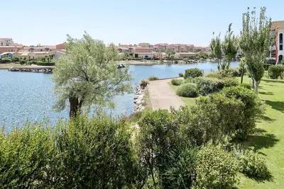 Image de Agréable appartement pour 5 personnes avec piscine, Tv, terrasse, animaux admis et parking