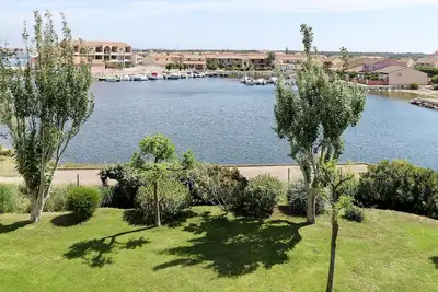 Image de Confortable appartement pour 7 personnes avec piscine, Tv, terrasse, animaux admis et parking
