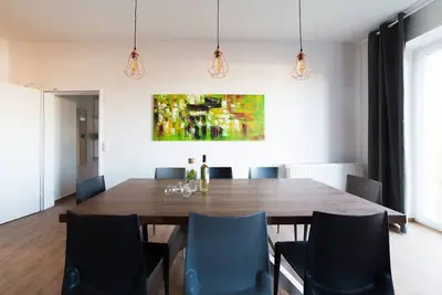 Image de Floor 1 (Apt. 2 + 3) - 195 Sqm & 5 Br - Design Apartment // Entire Floor