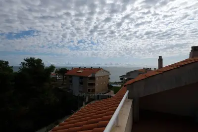 Image de Confortable appartement pour 8 personnes avec piscine, climatisation, Wifi, Tv, balcon et parking