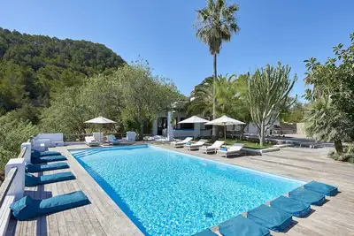 Image de Beautiful 5 Star Villa with Private Pool, Ibiza Villa 1047