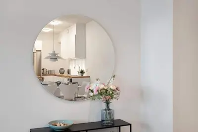 Image de Bright & Stylish Two Bedroom Apartment with City View 501