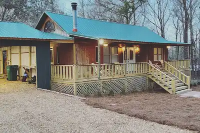Image de Hidden Treasure at Enid Lake-Crappie Fishing, Duck Hunting, ATVRiding, Ole Miss