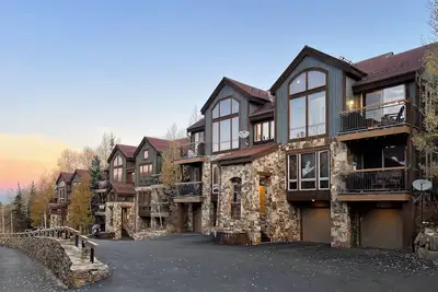 Image de Terraces 602- Slopeside Condo, Meadows of Mountain Village, Ski-In/Ski-Out!