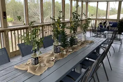 Image de Shell Beach: Beautiful Newly Completed Bayou Front Vacation House