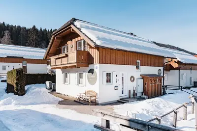 Pistenblick Chalet auf nur 75m Abstand von der Piste