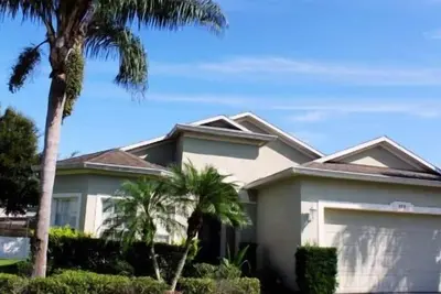 Image de Fabulous family vacation Home with Private Pool and Spa minutes away from Disney located in The Shires!