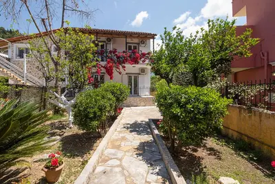 Image de Irini studio for 2, central location and 5 minutes walk from the sandy beach