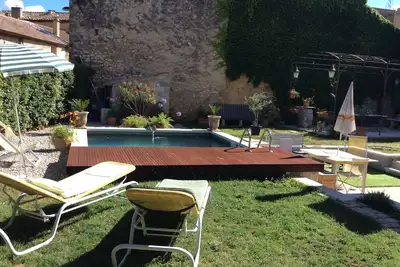 Image de Sous les marronniers entre Provence et Occitanie