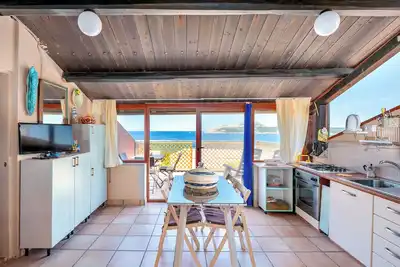 Image de Appartement à la Mansart \"Sul Mare a Santa Teresa\" avec Wi-Fi, vue sur la mer, terrasse et jardin.