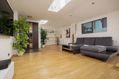 Image de Warsaw | Pl. Konstytucji 2 | Spacious Apartment | City Centre