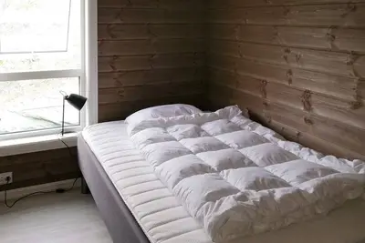 Image de 6 Person Holiday Home in Kalvag