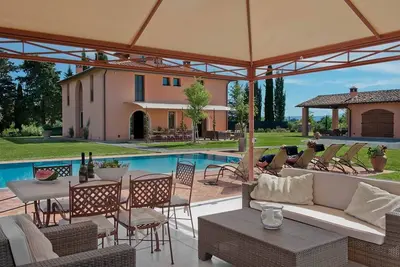 Villa à Montelopio, piscine, piscine pour enfants, jacuzzi, climatisation, Wi-Fi