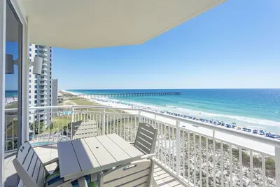 Image de Spacious 7th Flr Gulf Front 3 bedroom at The Pearl of Navarre!