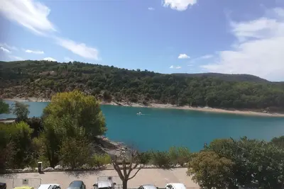 Image de Appartement face au lac
