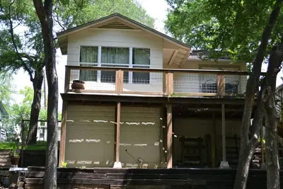 Image de Bass Haus, Wundercove Cottage, Access to Shared Pool and River