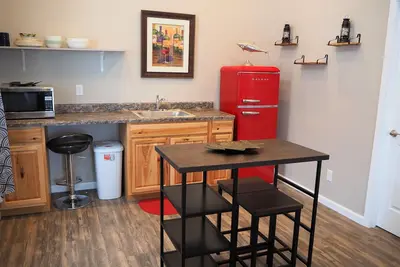 Image de Cabins close to fly fishing, boating, Atv trails, horseback riding, and more!