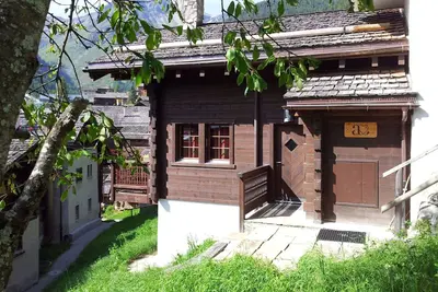 Image de Merveilleuse maison de vacances privée pour 8 personnes avec Wifi, Tv, terrasse et parking