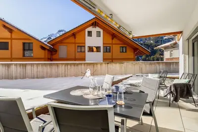 Image de Joli appartement pour 4 personnes avec Wifi, Tv, terrasse, vue panoramique et parking