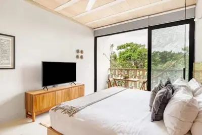 Image de H6 · Lovely Loft With Pool