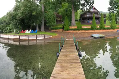 Image de Updated Open Plan - Keuka Lakefront Home 4br & 157' private beach