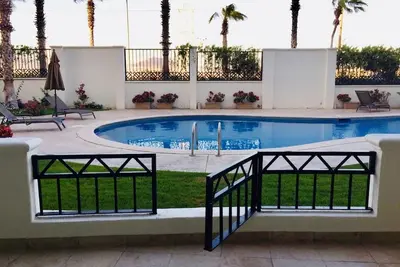 Image de Cabo Village Luxury 2br\/2ba walking distance beach