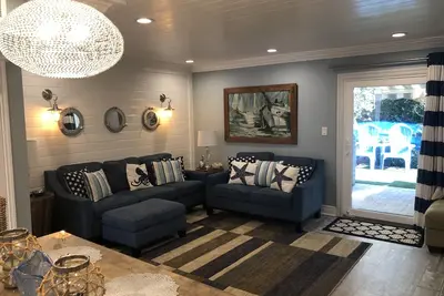 Image de 3 Bedroom  2. 5 Bath with high end finishings #94. 1umb 2chair 3/1to11/1/21<br><br><br><br>