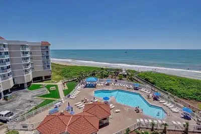 Image de Top Floor Unit with amazing Views