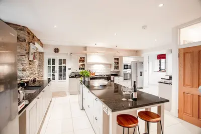 Image de Stunning retreat in countryside near the coast