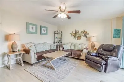 Image de Entire Pensacola Beach Condo at Boardwalk