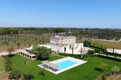 Scaloti estate - luxury villa with pool
