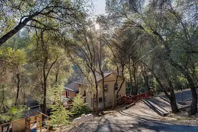 Image de Creek Side Hideaway In Pine Mountain Lake, Creek Side Hideaway