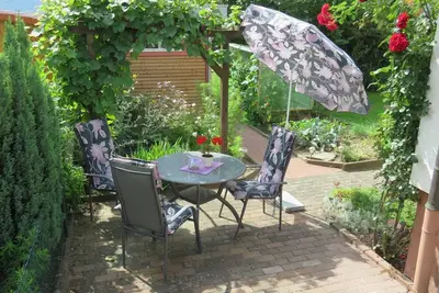 Image de Apartment with outdoor seating under the vines | 3 *** stars