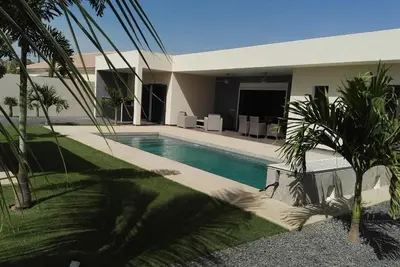 Image de Villa Amy proche d'un centre commercial et Ă 7min Ă pied de la plage