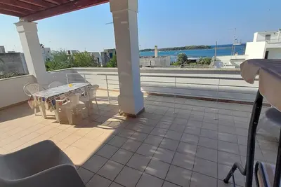 Image de two-room apartment Sea View, 30 mt. from the sea, 150 from the beach and 400 from the Center