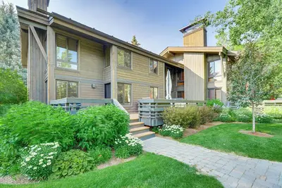 Image de Cozy Sun Valley Townhome w/ Mountain Views!